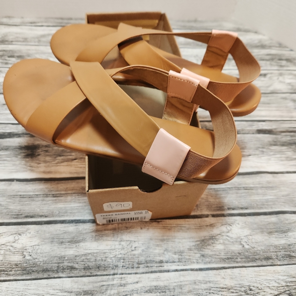 Women's Tkees Sandals‎